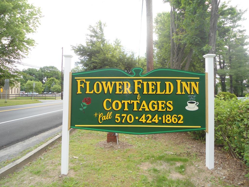 Flower Field Inn And Cottages Страудсбърг Екстериор снимка